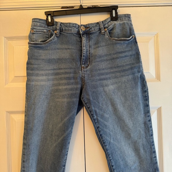 STS Blue Women's Jean - Picture 2 of 5